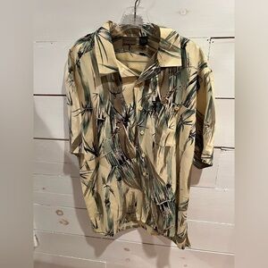 Axist Tropical Print Men's 100% Silk Shirt, size large, Hawaiian, Summer